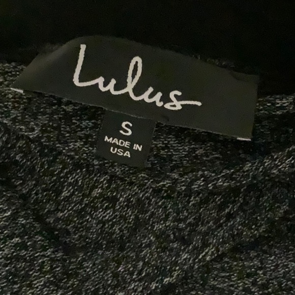 Lulus marled grey cropped top with surplice neckline and gathered side. Size S - Picture 5 of 6